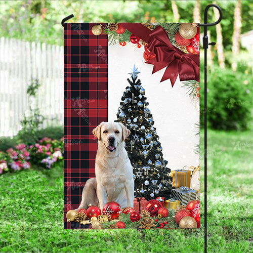 Golden Labrador Flag Sitting In Front Of The Christmas Tree