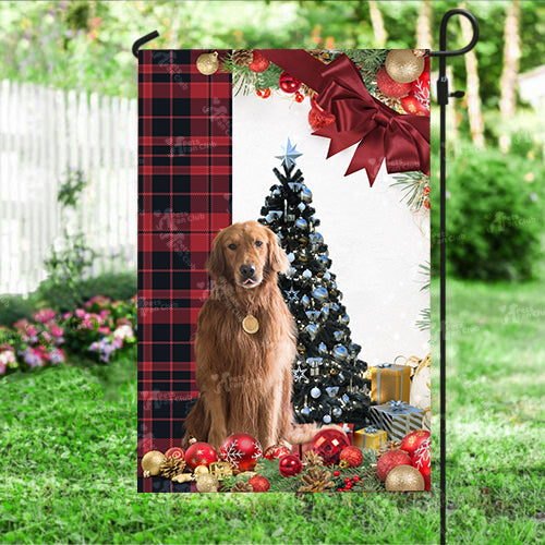 Golden Retriever Flag Sitting In Front Of The Christmas Tree
