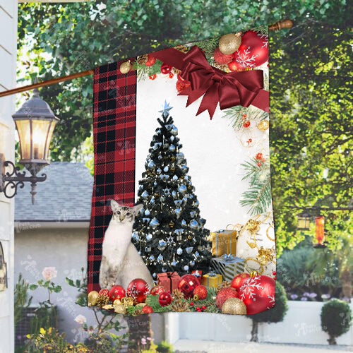 Balinese Javanese Cat Flag Sitting In Front Of The Christmas Tree