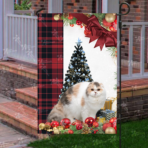 Scottish Fold Cat Flag Sitting In Front Of The Christmas Tree