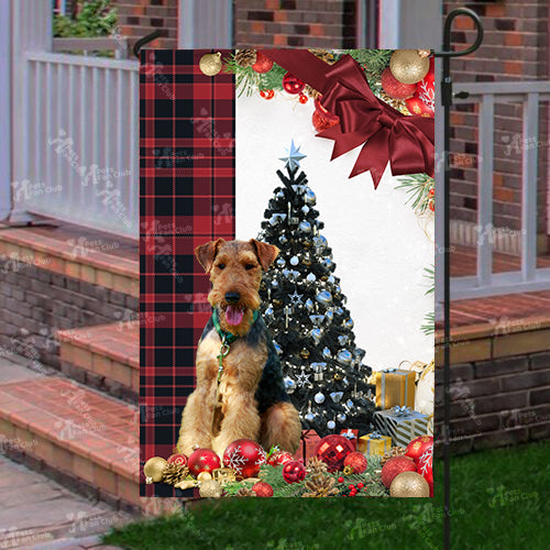 Welsh Terrier Flag Sitting In Front Of The Christmas Tree