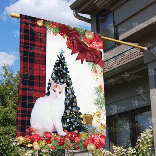 Turkish Van Cat Flag Sitting In Front Of The Christmas Tree